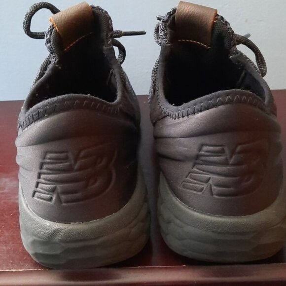 New Balance Suede Leather Fabric Walking Shoe Sneaker Size 8 - Picture 5 of 9